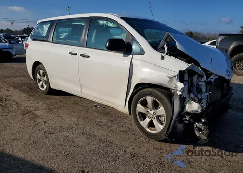 2013 Toyota Sienna from USA, damaged, VIN 5TDZK3DC6DS305688